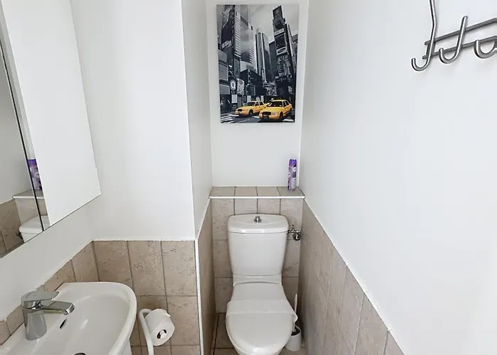 Apartamento Beachfront 2-bedroom With Balcony