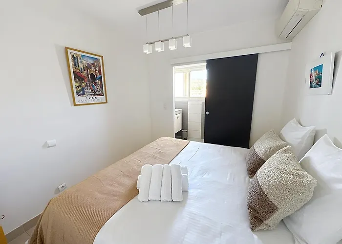 Apartamento Beachfront 2-bedroom With Balcony *